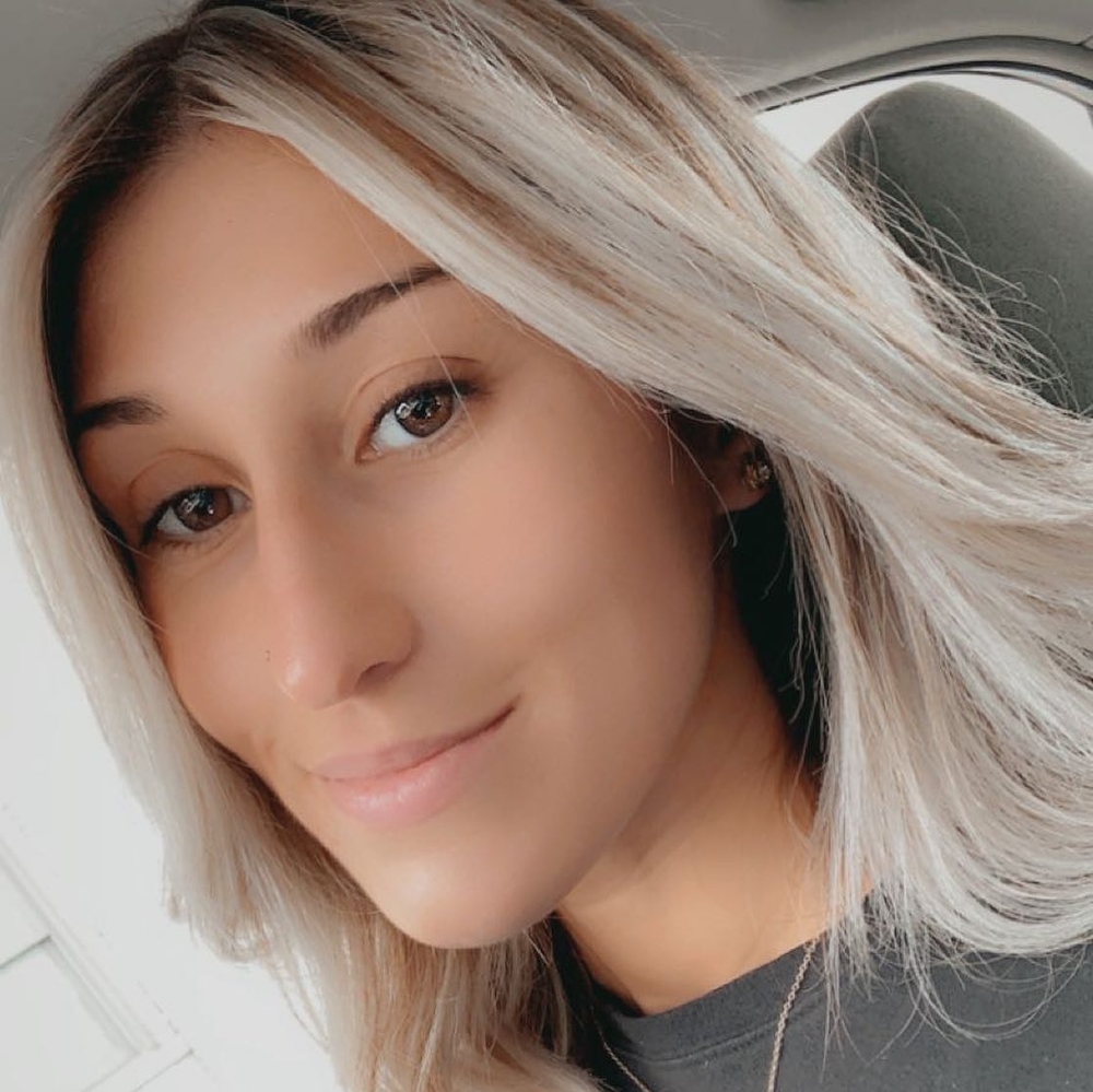 Meet your Posher, Marisol